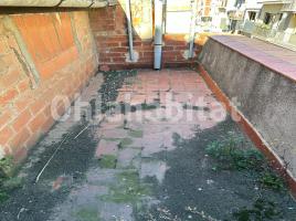 Casa (unifamiliar aïllada), 457 m², prop de bus i tren, Centre