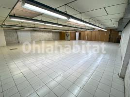 Lloguer nau industrial, 300 m²