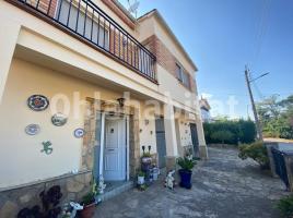 Casa (unifamiliar aislada), 160 m², cerca de bus y tren