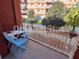 Flat, 96 m², near bus and train