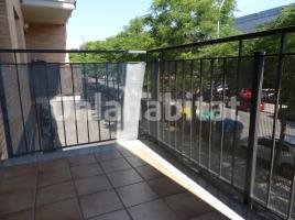 Pis, 49 m², prop de bus i tren, seminou