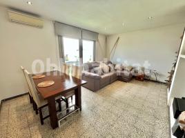 Attic, 80 m², near bus and train