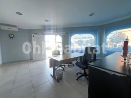 Local comercial, 237 m²