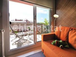 Piso, 180 m², cerca bus y metro