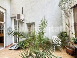 Dúplex, 105 m², cerca de bus y tren