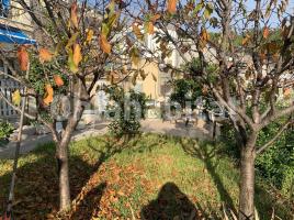  (unifamiliar aïllada), 368 m², près de bus et de train