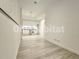 Piso, 80 m², cerca de bus y tren