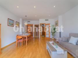 Àtic, 180 m², prop de bus i tren, seminou