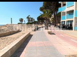 Apartament, 45 m², near bus and train