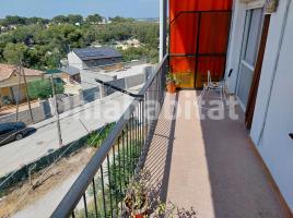 Pis, 41 m², prop de bus i tren