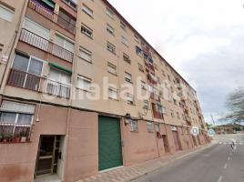Pis, 64 m², prop de bus i tren