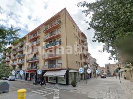 Pis, 87 m², prop de bus i tren