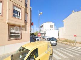 Pis, 96 m², prop de bus i tren, seminou