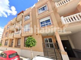 Pis, 96 m², prop de bus i tren, seminou