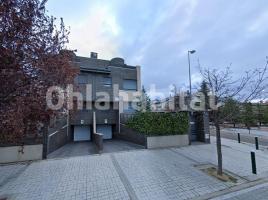Casa (unifamiliar adosada), 153 m², cerca de bus y tren, seminuevo