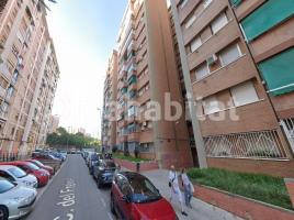 Pis, 52 m², prop de bus i tren