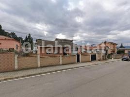 Casa (unifamiliar aïllada), 163 m², prop de bus i tren, seminou