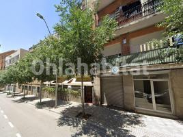Pis, 87 m², prop de bus i tren