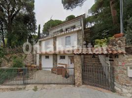 Flat, 135 m², near bus and train