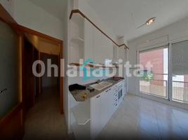 Piso, 62 m², cerca de bus y tren