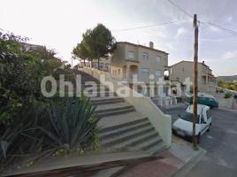  (unifamiliar adossada), 132 m², près de bus et de train, presque neuf