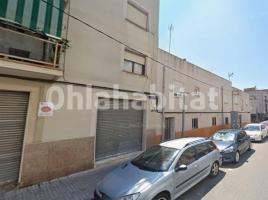 Piso, 61 m², cerca de bus y tren