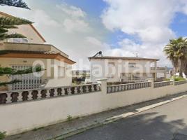 Piso, 148 m², cerca de bus y tren, seminuevo
