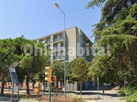 Piso, 66 m², cerca de bus y tren