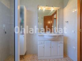 Casa (unifamiliar aïllada), 299 m², prop de bus i tren, nou