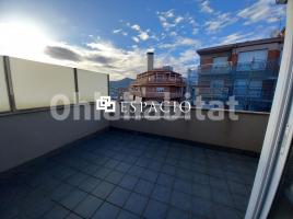 Attic, 95 m², near bus and train, almost new, Cerdanyola nord