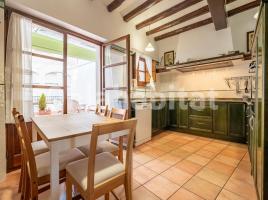 Casa (unifamiliar aislada), 229 m², cerca de bus y tren