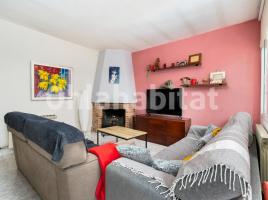 Dúplex, 243 m², près de bus et de train
