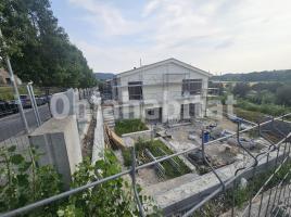 Nouvelle construction -  à, 214.83 m², près de bus et de train, nouveau
