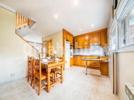 Casa (unifamiliar adossada), 127 m², prop de bus i tren