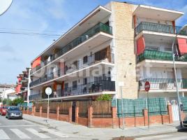 Piso, 76 m², cerca de bus y tren