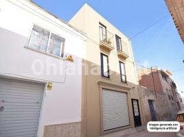 Casa (unifamiliar aislada), 212 m², cerca de bus y tren