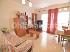 Flat, 77 m², near bus and train