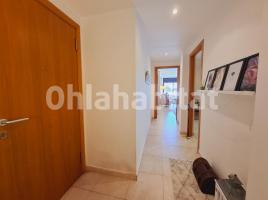 Piso, 125 m², cerca de bus y tren, seminuevo, Correos