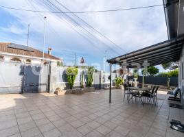 Casa (unifamiliar aislada), 104 m², cerca de bus y tren