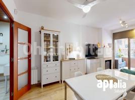 Flat, 117 m², near bus and train, CENTRO
