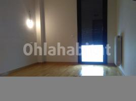 Pis, 96 m², prop de bus i tren, seminou