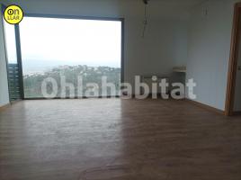 Houses (detached house), 184 m², near bus and train, almost new