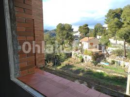 New home - Houses in, 214 m², near bus and train