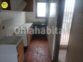 Piso, 81 m², cerca de bus y tren