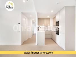 Obra nova - Pis a, 108 m², prop de bus i tren, nou