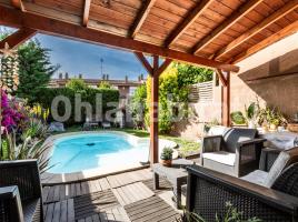 Casa (unifamiliar aislada), 205 m², cerca de bus y tren