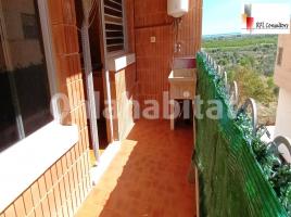 Apartamento, 121 m², cerca de bus y tren