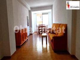 Apartamento, 121 m², cerca de bus y tren