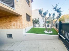 Casa (unifamiliar aïllada), 359 m², prop de bus i tren, seminou