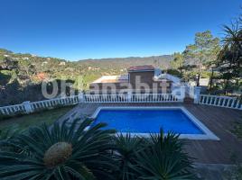 Casa (unifamiliar aïllada), 246 m², prop de bus i tren, seminou